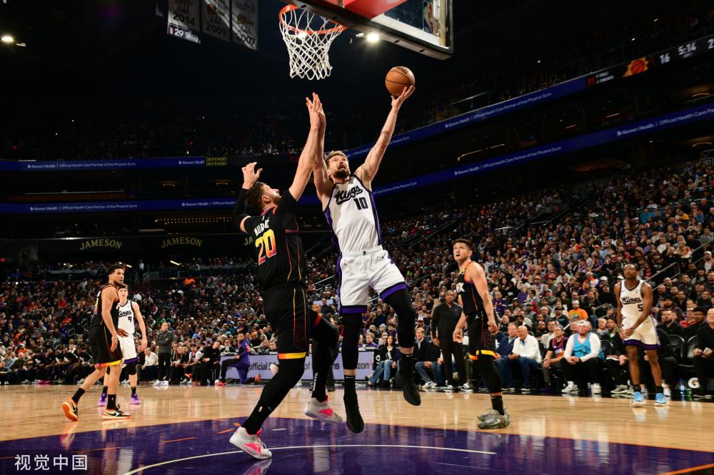 仅失两球 仅失两球