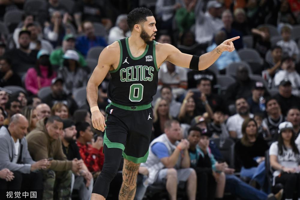 宛如鲁尼与 宛如鲁尼与