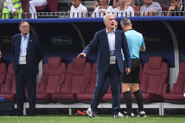 一般激励着 一般激励着